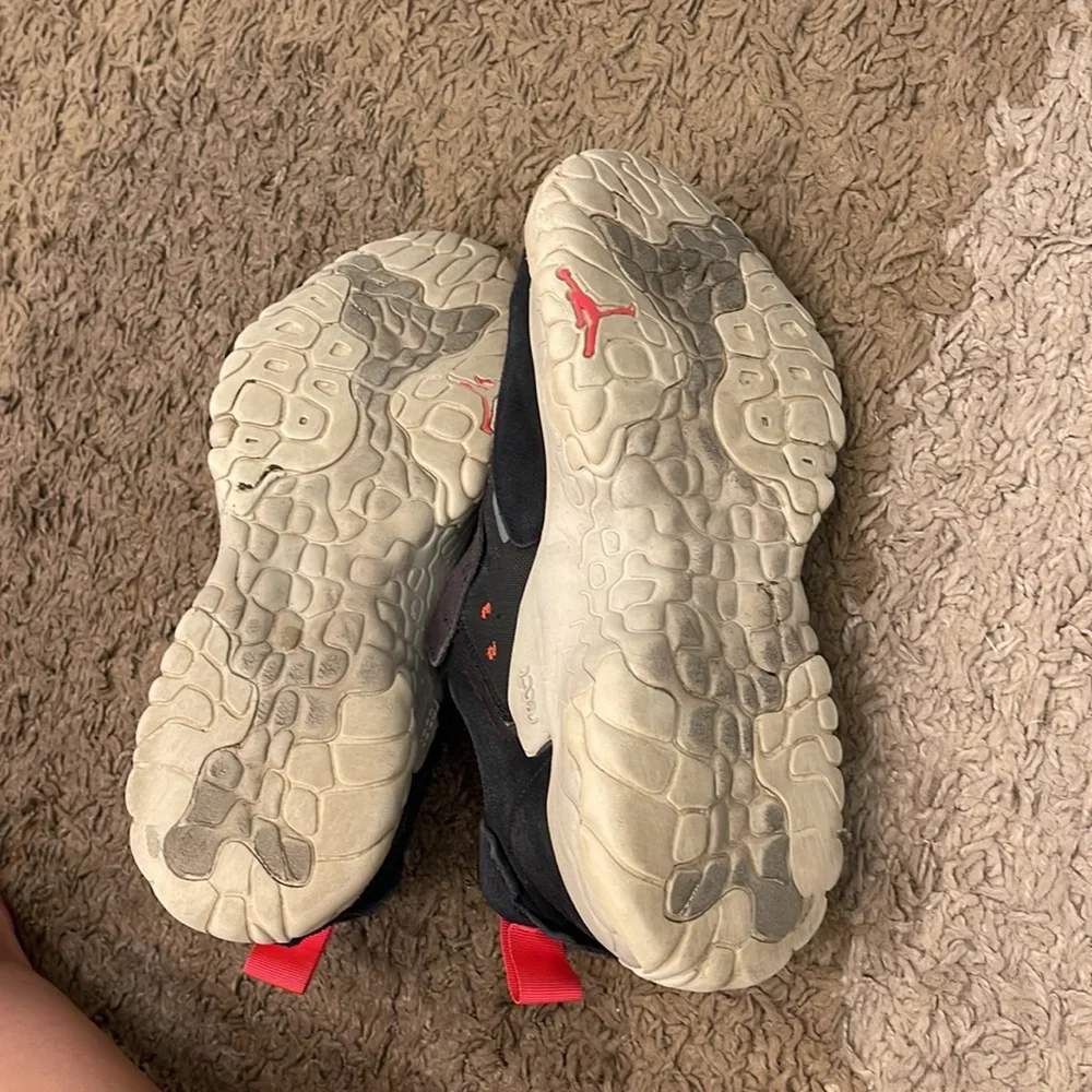 Jordan Delta 2 size 9